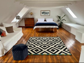Charming City Townhouse